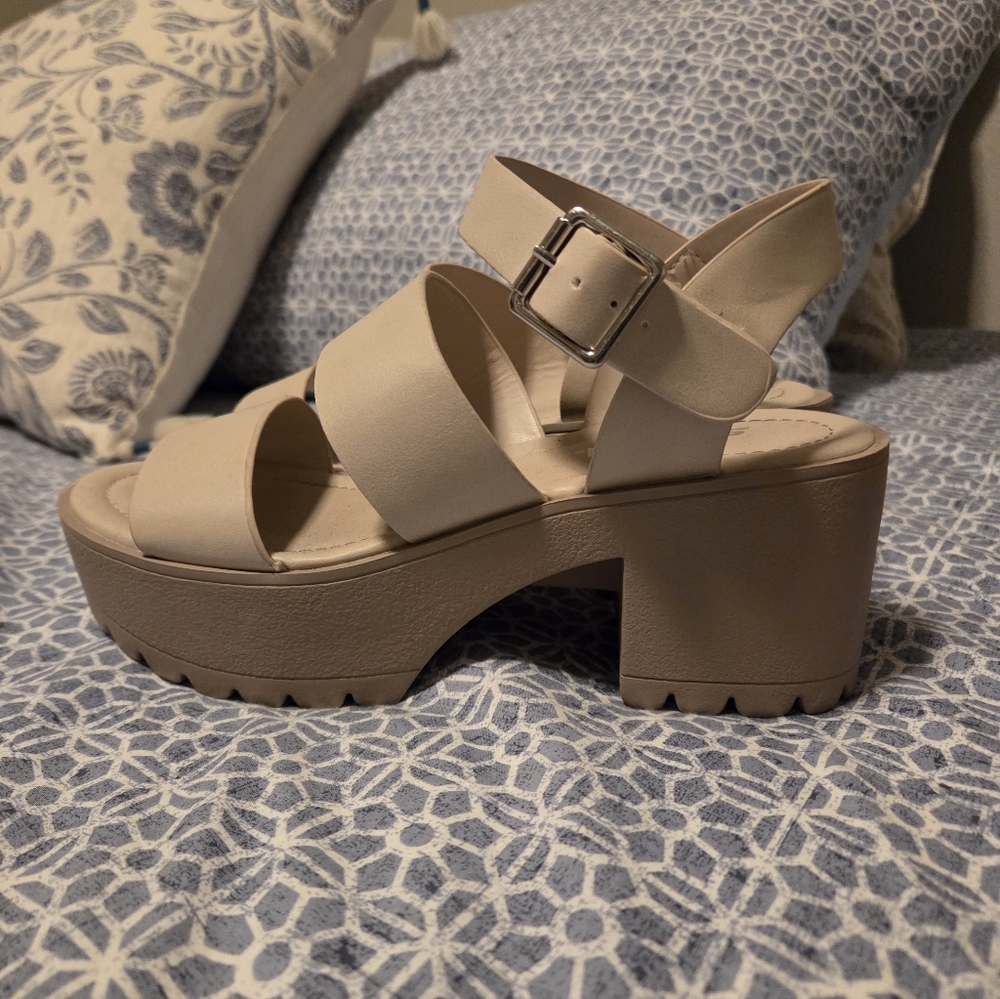 Women's Cream Platform Heels